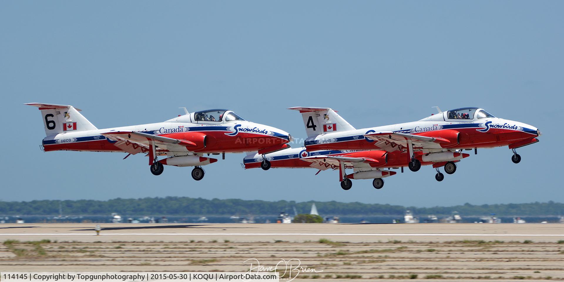 114145, Canadair CT-114 Tutor C/N 1145, 3 ship of Snowbirds lift off