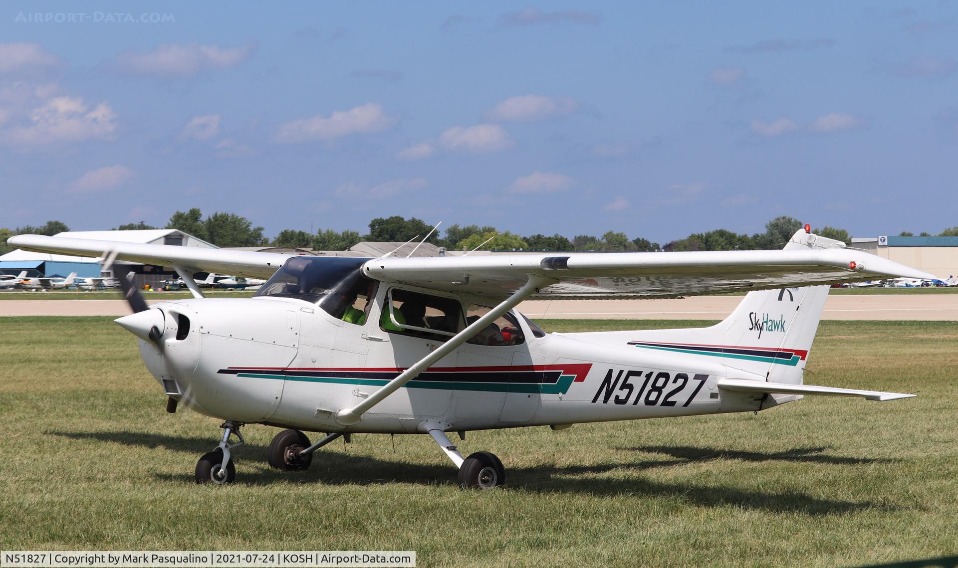 N51827, 2002 Cessna 172R C/N 17281108, Cessna 172R