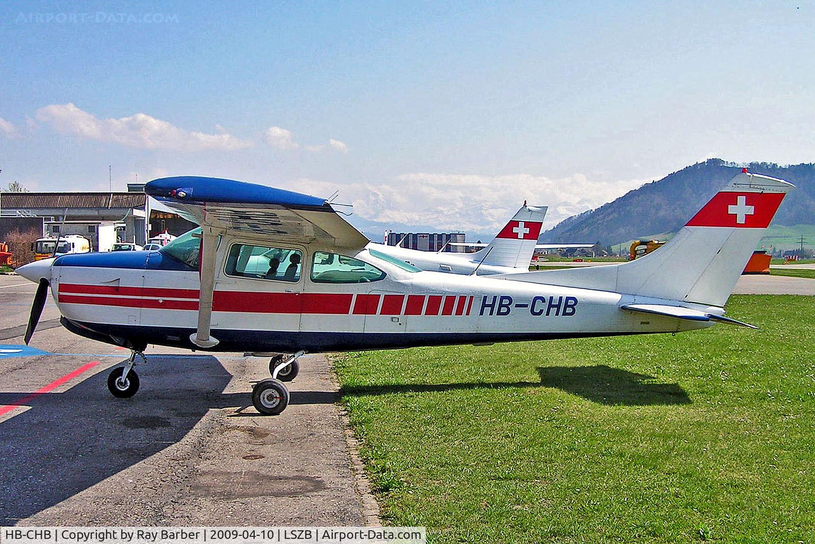 HB-CHB, 1979 Reims FR182 Skylane RG C/N FR18200043, HB-CHB   R/Cessna FR.182 Skylane RG [0043] (Alp-Air AG)  Bern Belp~HB 10/04/2009