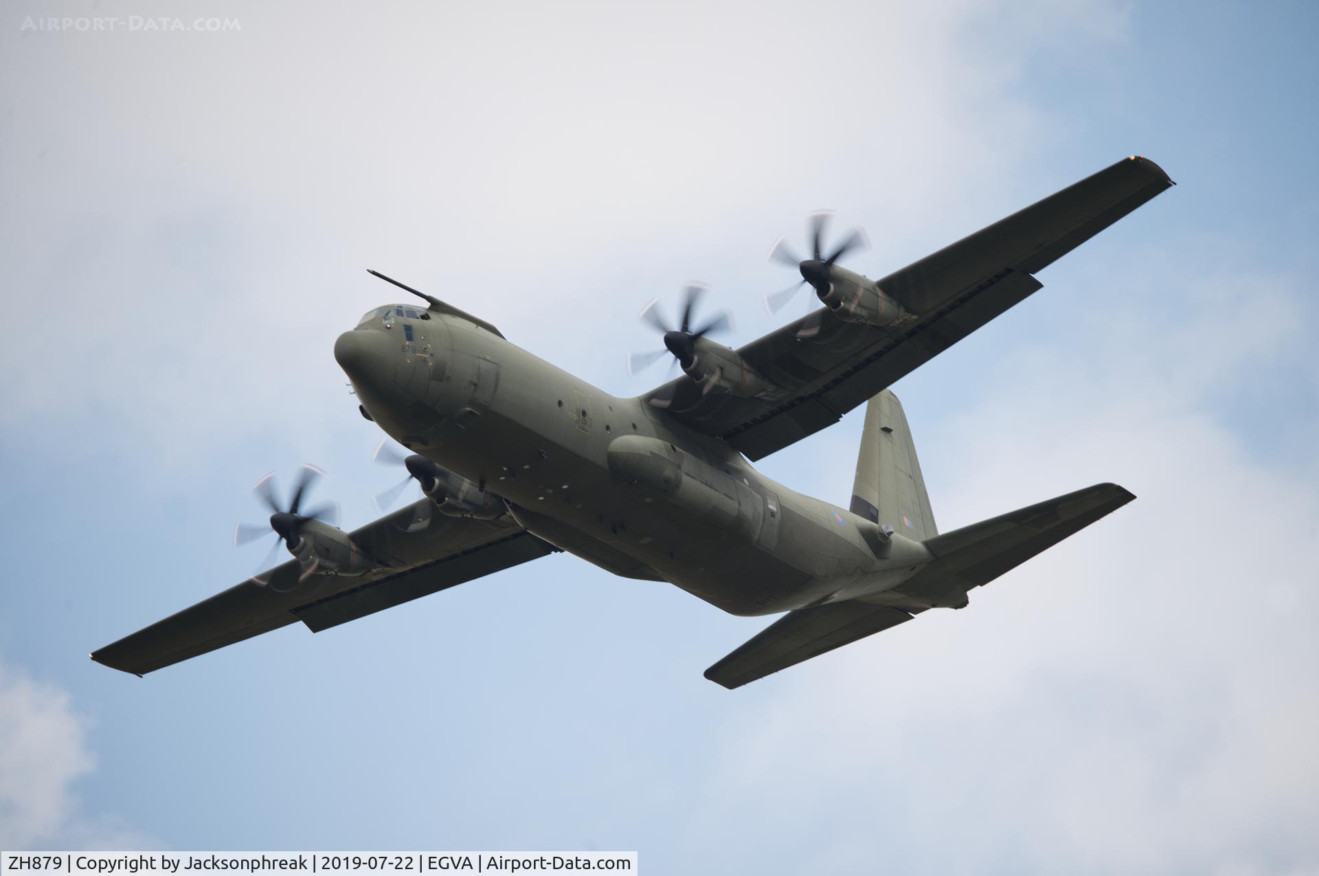 ZH879, 1998 Lockheed Martin C-130J-30 Hercules C.4 C/N 382-5463, Take off from RAF Fairford, UK.