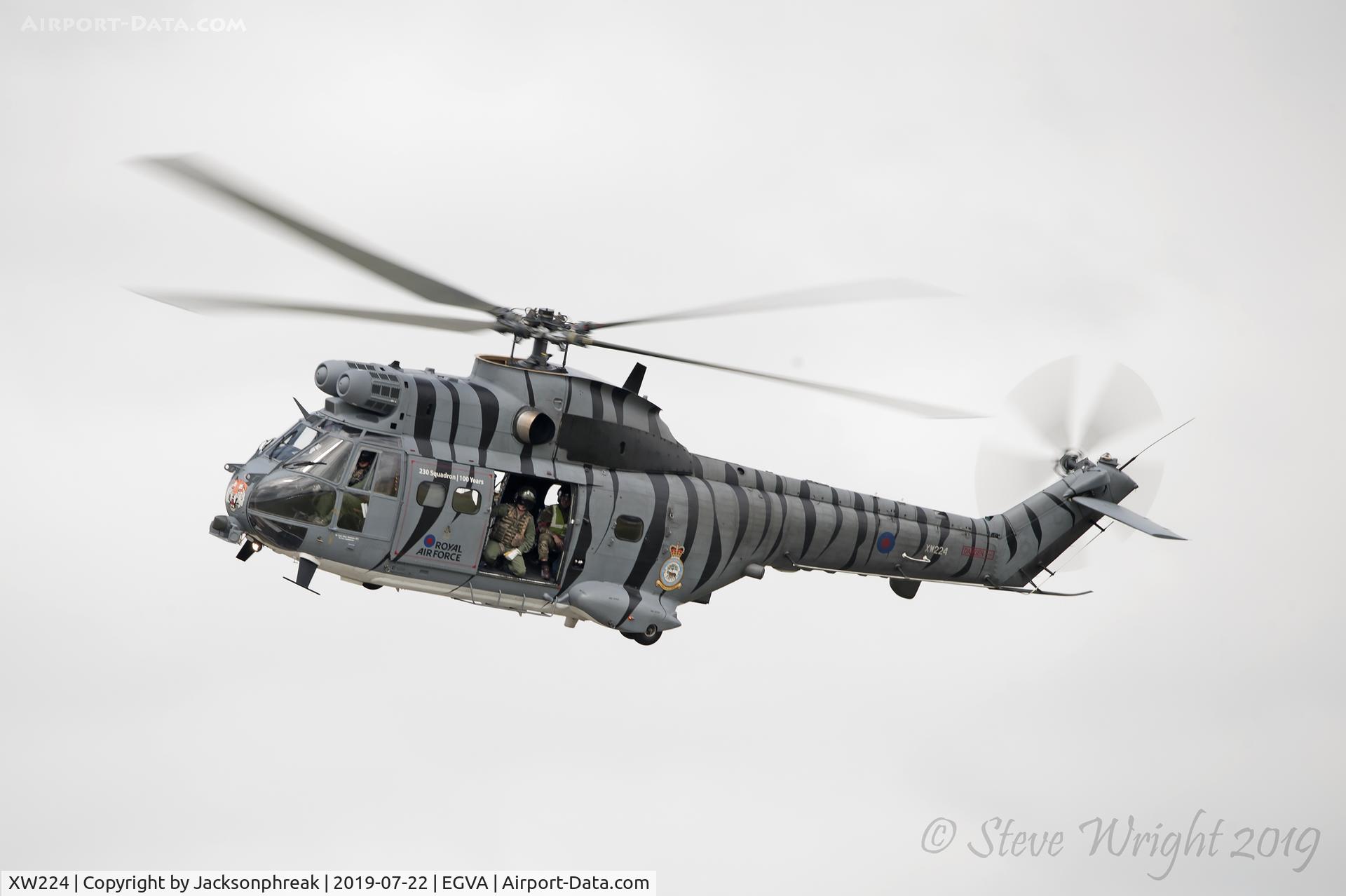 XW224, 1972 Westland Puma HC.2 C/N 1166, Take off from RAF Fairford, UK