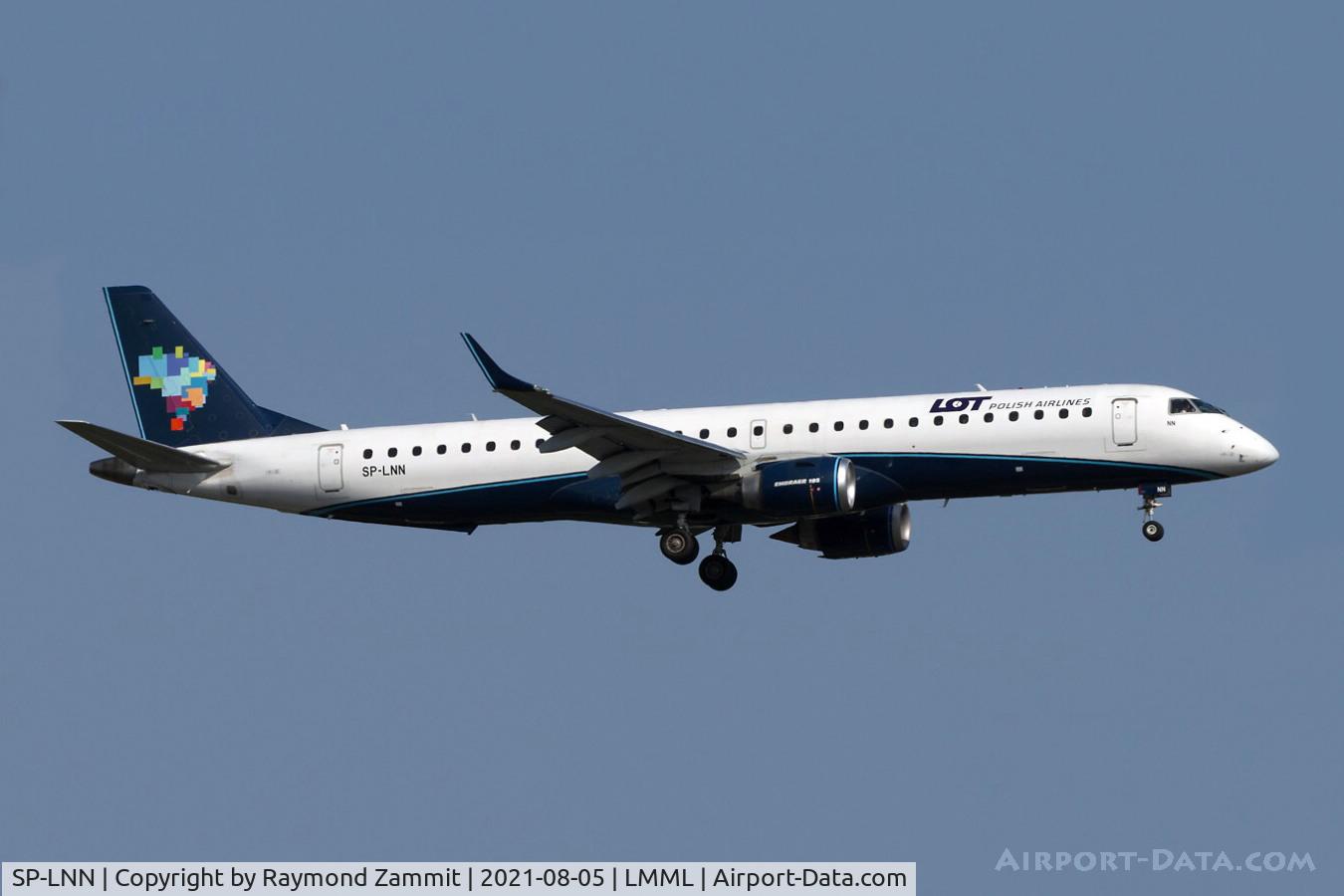 SP-LNN, 2011 Embraer 195AR (ERJ-190-200IGW) C/N 19000413, Embraer 195AR SP.LNN LOT polish Airlines in special livery