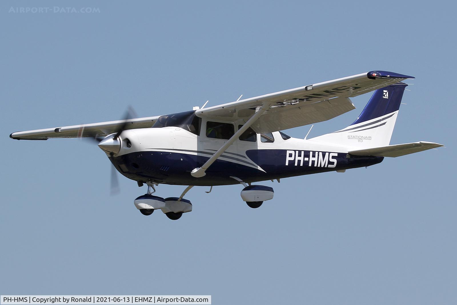 PH-HMS, Cessna T206H Turbo Stationair HD Turbo Stationair C/N T20609537, at ehmz