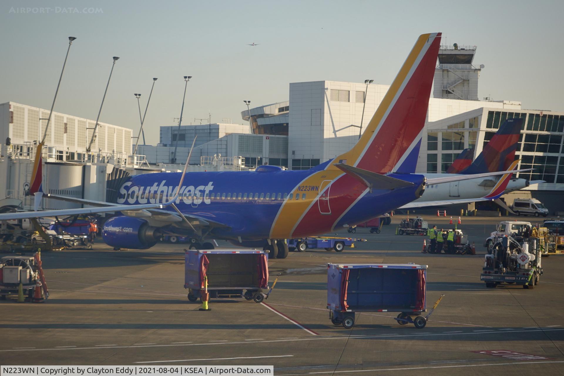 N223WN, 2005 Boeing 737-7H4 C/N 32492, SEA 2021.