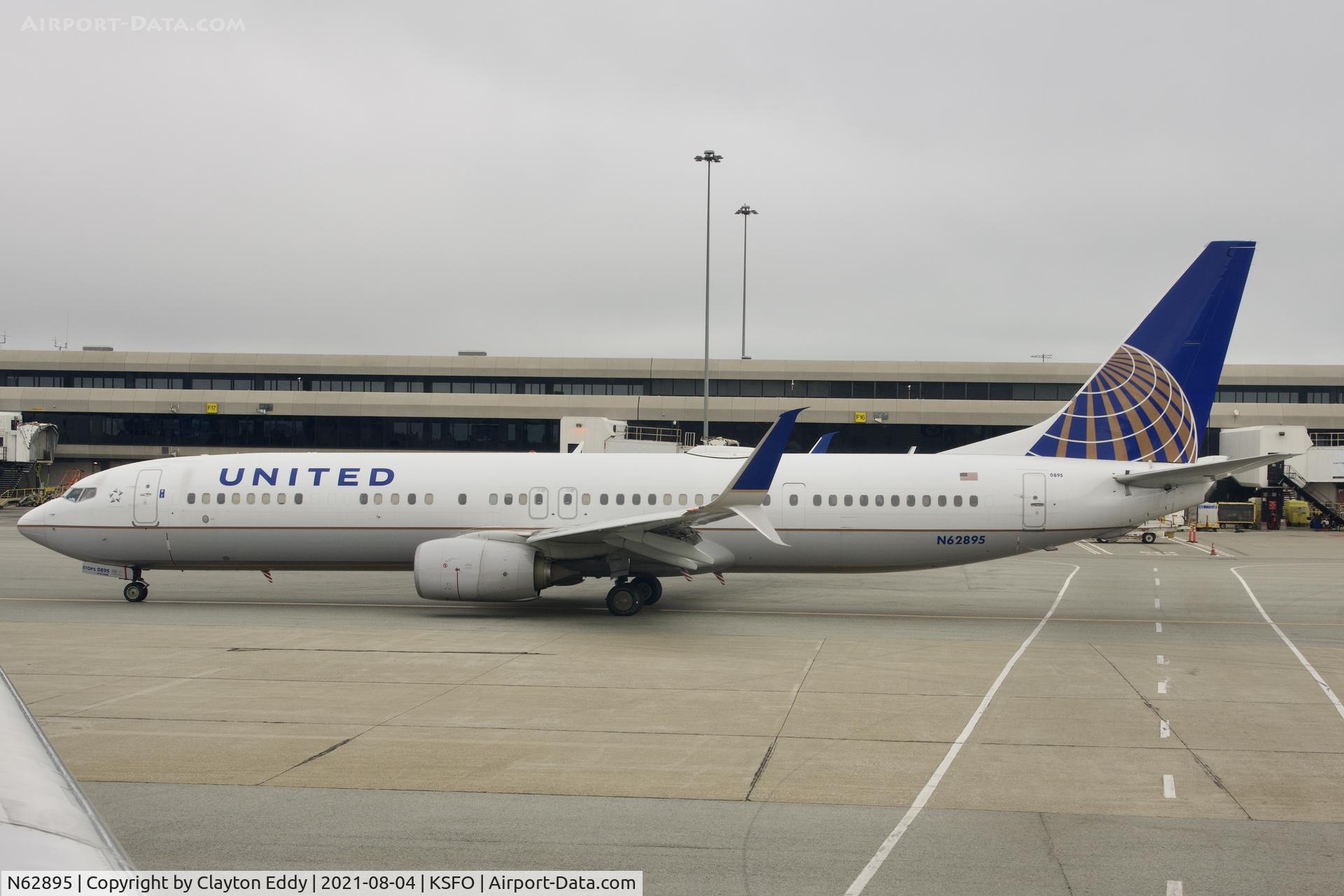N62895, 2016 Boeing 737-924/ER C/N 62769, SFO 2021.