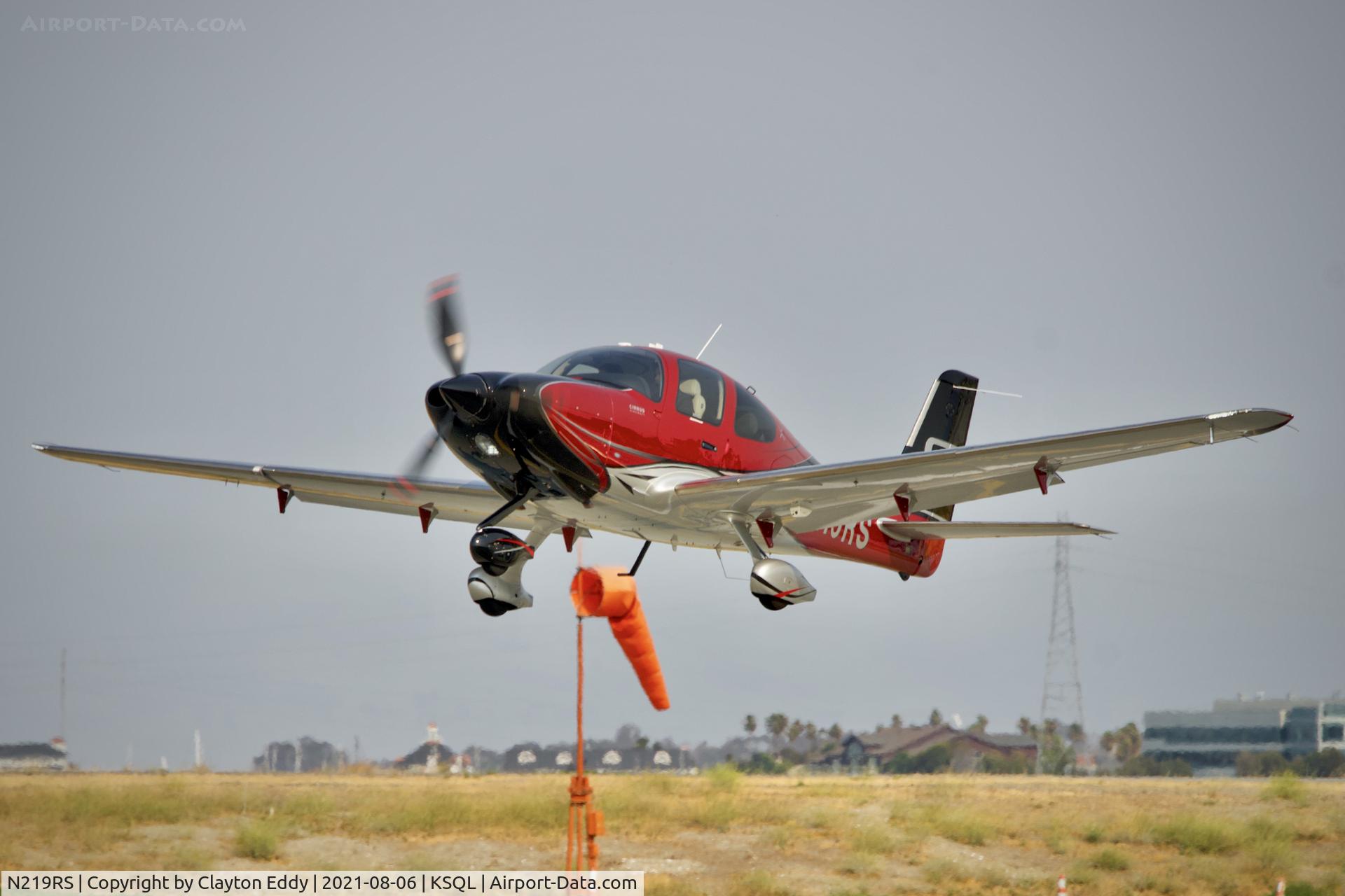 N219RS, 2020 Cirrus SR22T C/N 2086, San Carlos Airport California 2021.
