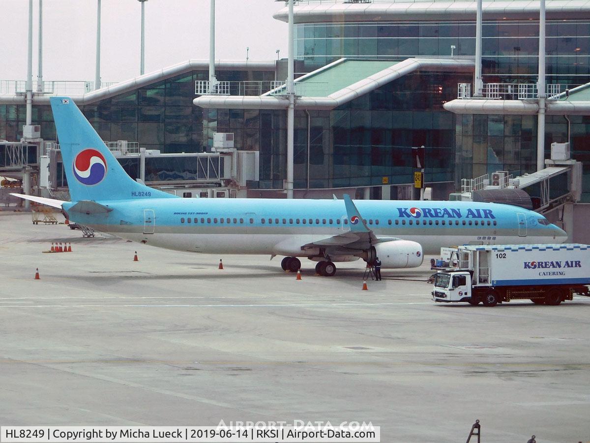 HL8249, 2012 Boeing 737-9B5ER C/N 37636, At Incheon