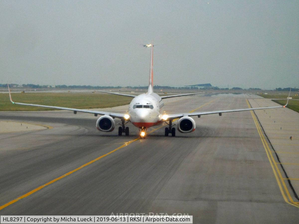 HL8297, 2004 Boeing 737-83N C/N 30673, 1500th B737