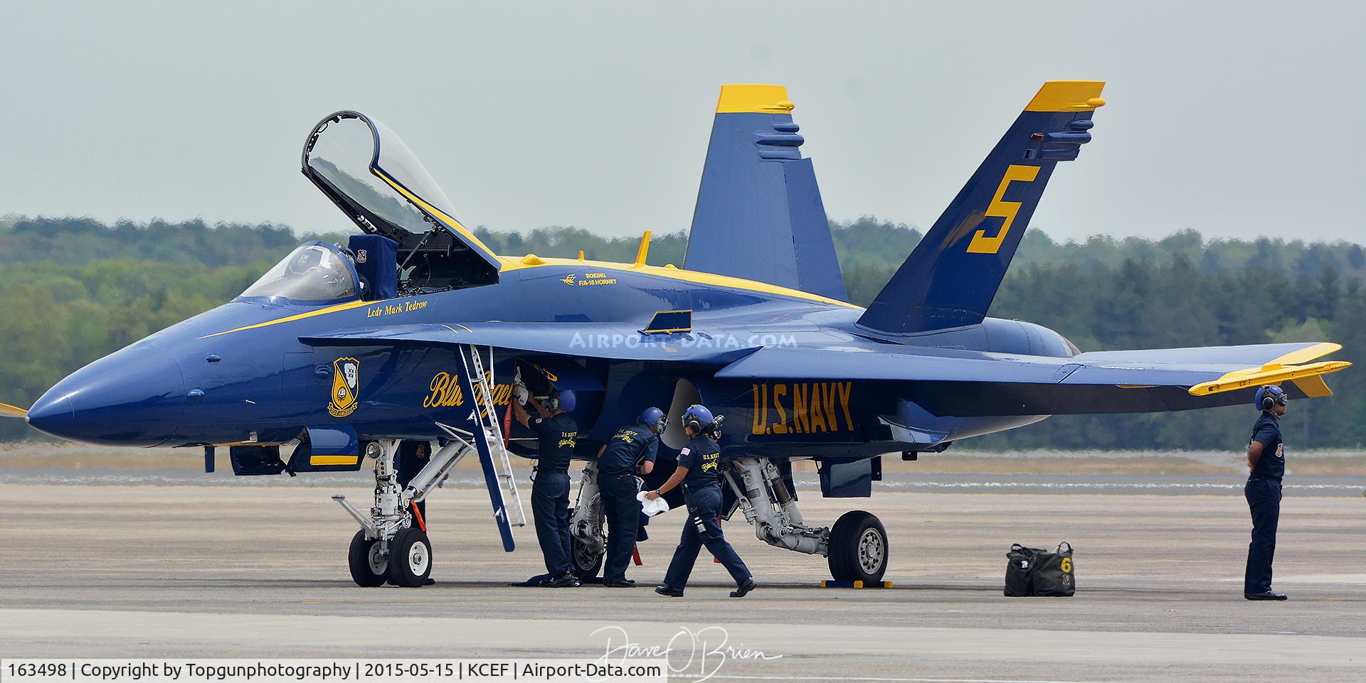 163498, 1988 McDonnell Douglas F/A-18C Hornet C/N 0737/C053, Keeping those jets up and running