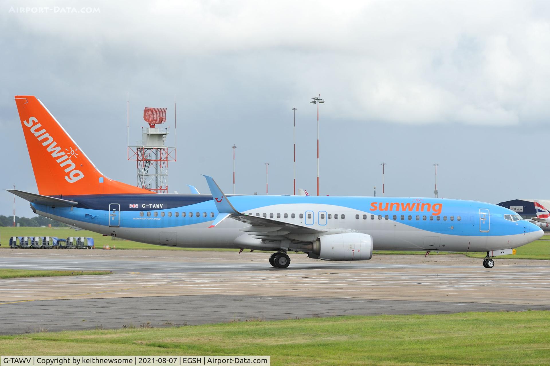 G-TAWV, 2015 Boeing 737-8K5 C/N 41662, Arriving at Norwich from Majorca with Sunwing fin and logo.