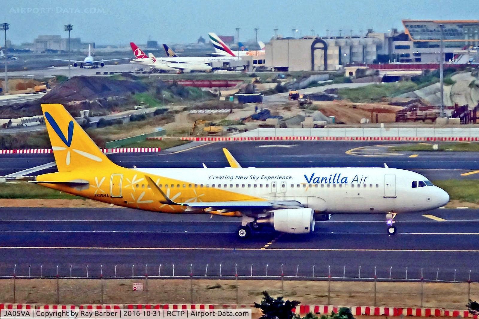 JA05VA, 2014 Airbus A320-214 C/N 6282, JA05VA   Airbus A320-214 [6282] (Vanilla Air) Taipei-Taoyuan Int'l~B 31/10/2016