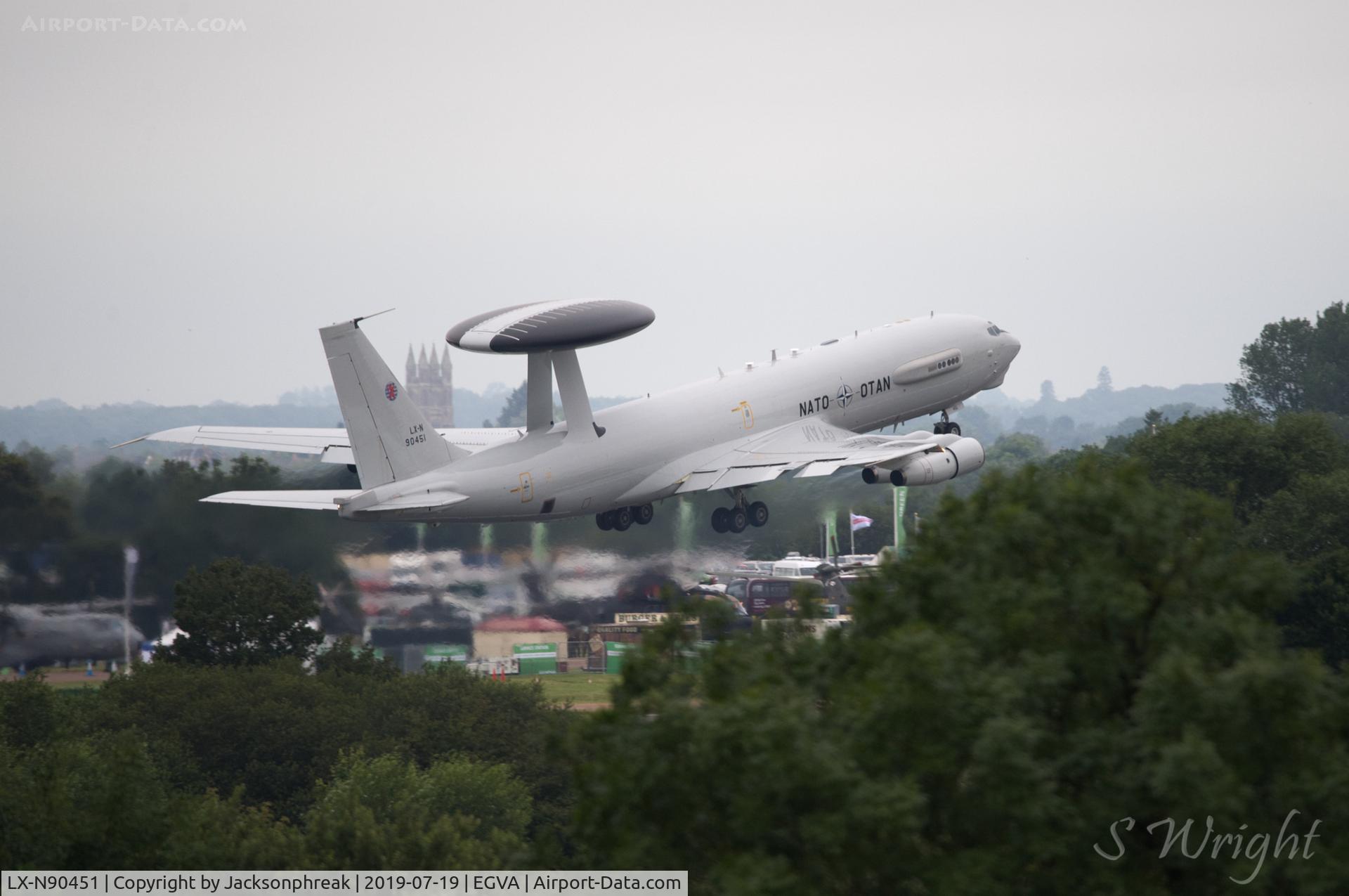 LX-N90451, 1983 Boeing E-3A Sentry C/N 22846, Taking off at RAF Fairford