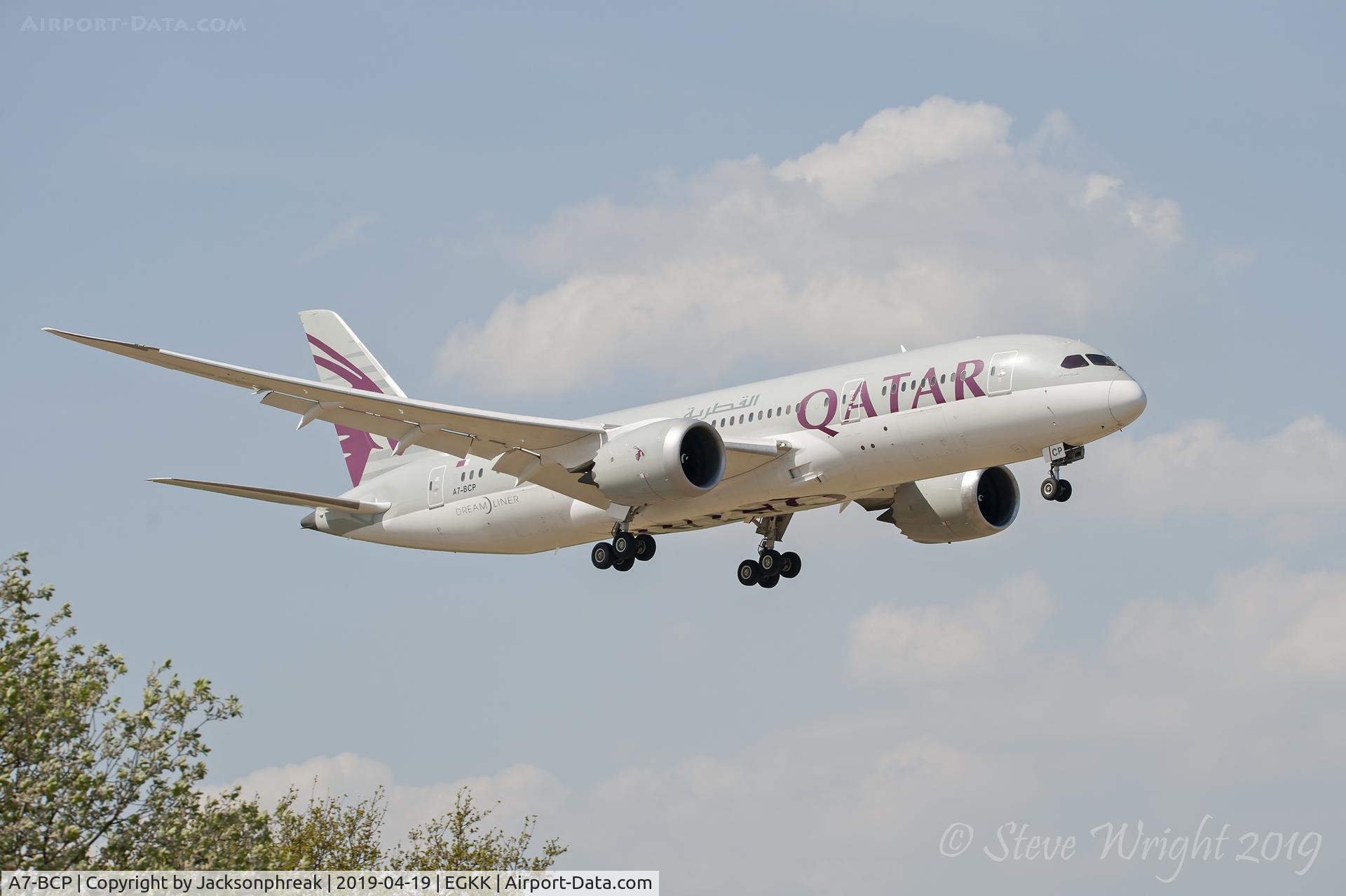 A7-BCP, 2014 Boeing 787-8 Dreamliner C/N 38334, On finals at Gatwick, UK