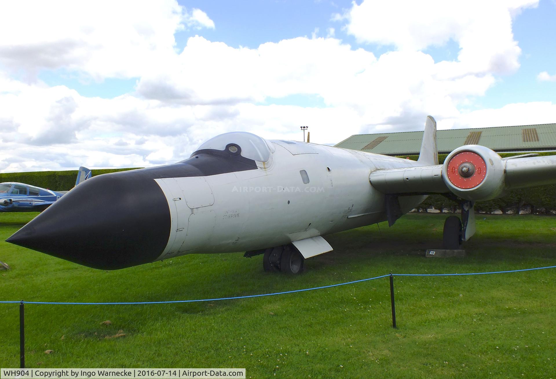 WH904, 1954 English Electric Canberra T.19 C/N SH1647, English Electric Canberra T19 (built as T11 radar trainer) at the Newark Air Museum