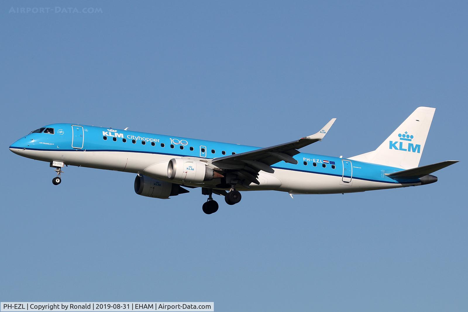 PH-EZL, 2010 Embraer 190LR (ERJ-190-100LR) C/N 19000334, at spl