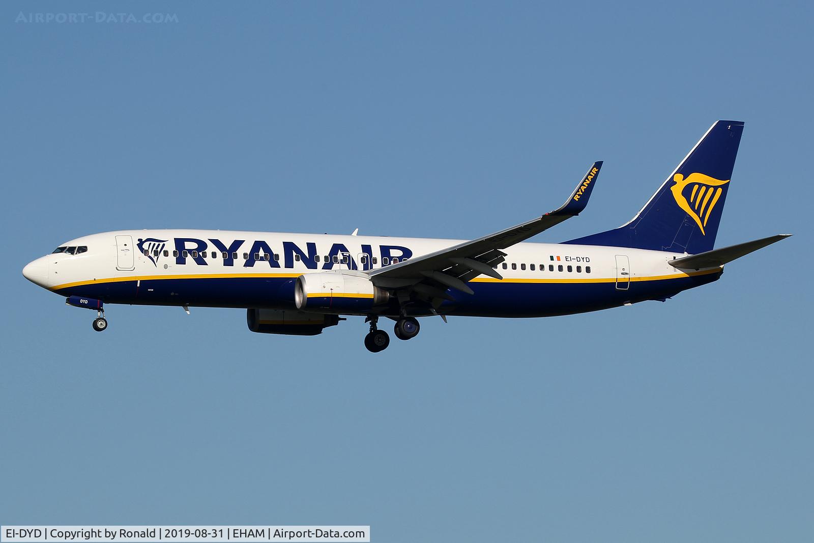 EI-DYD, 2008 Boeing 737-8AS C/N 33632, at spl