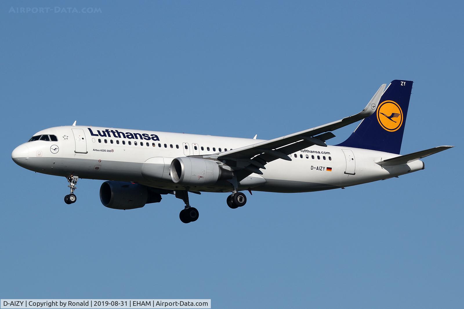D-AIZY, 2013 Airbus A320-214 C/N 5769, at spl