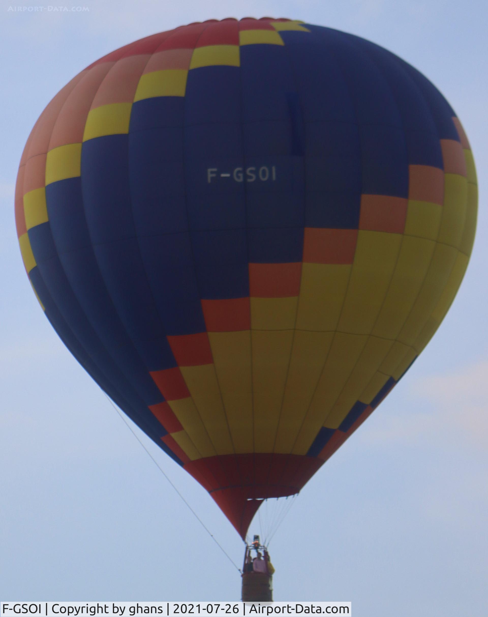 F-GSOI, Lindstrand LBL-90A C/N 945, @ Chambley