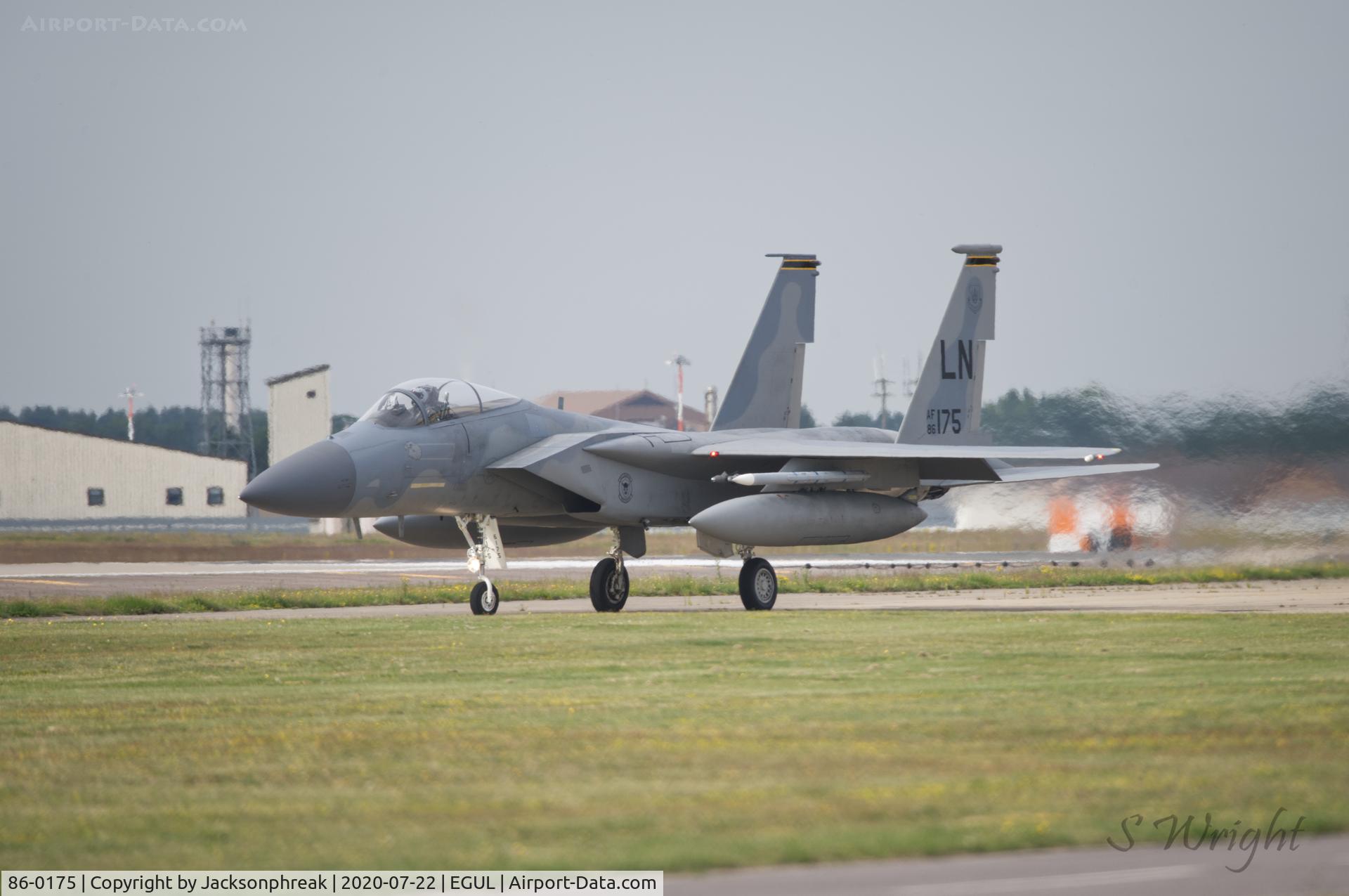 86-0175, 1986 McDonnell Douglas F-15C Eagle C/N 1025/C403, Taxiing at RAF Lakenheath, UK