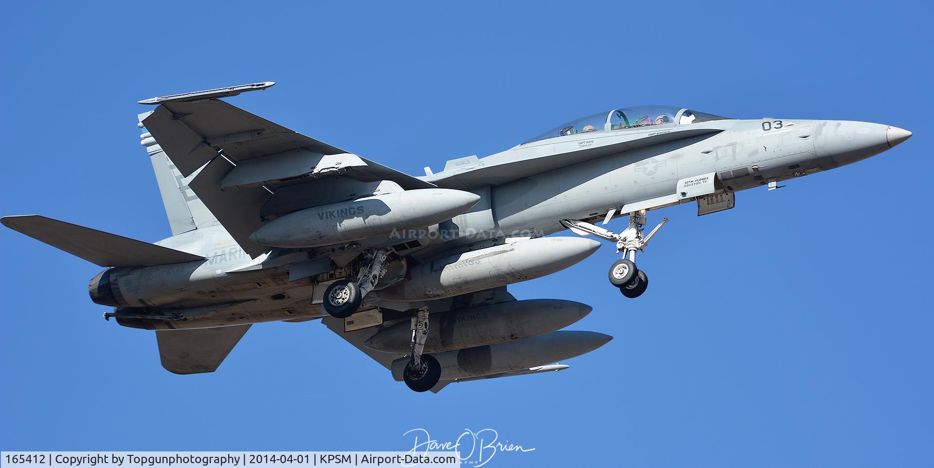 165412, McDonnell Douglas F/A-18D Hornet C/N 1440/D143, TREND51, 2nd group of Viking landing RW16 after a runway switch.