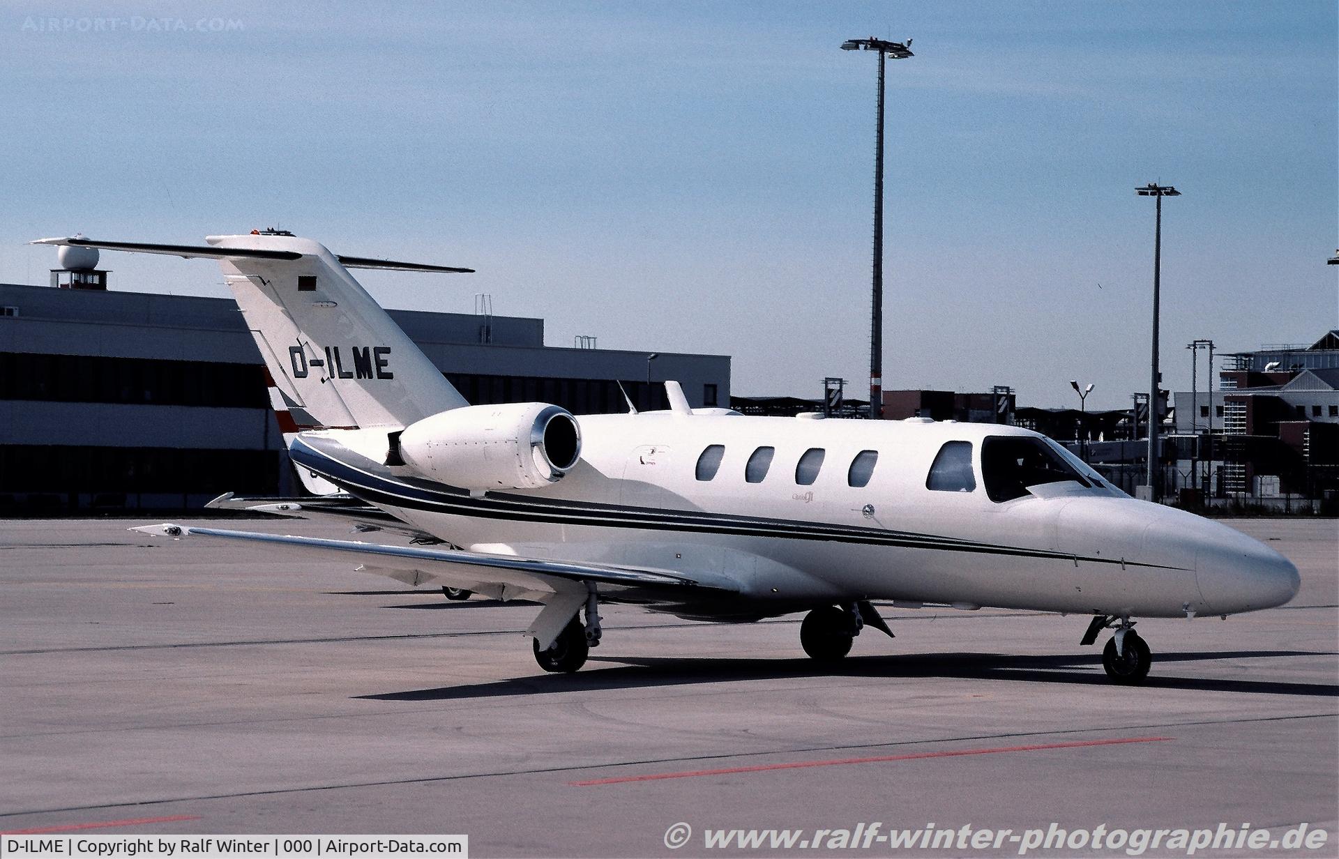 D-ILME, 2001 Cessna 525 CitationJet CJ1 C/N 525-0421, Cessna 525 CitationJet CJ 1 - GZA Exellent Air - 525-0421 - D-ILME - 2002