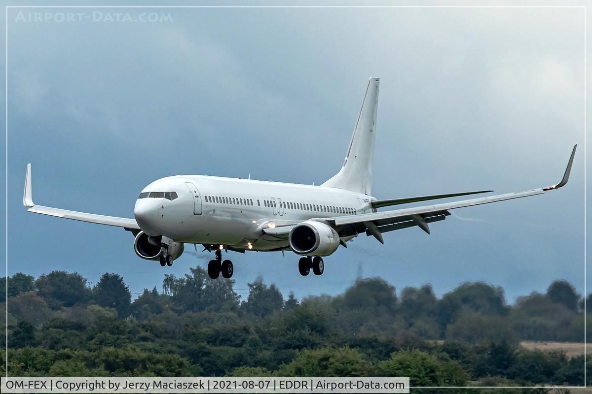 OM-FEX, 1998 Boeing 737-8Q8 C/N 28213, 1998 Boeing 737-8Q8, c/n: 28213