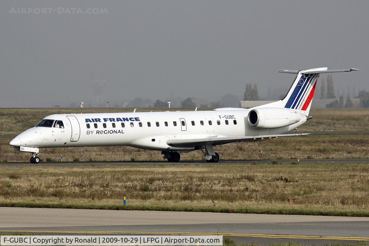 F-GUBC, 2002 Embraer ERJ-145LR (EMB-145LR) C/N 145556, at cdg