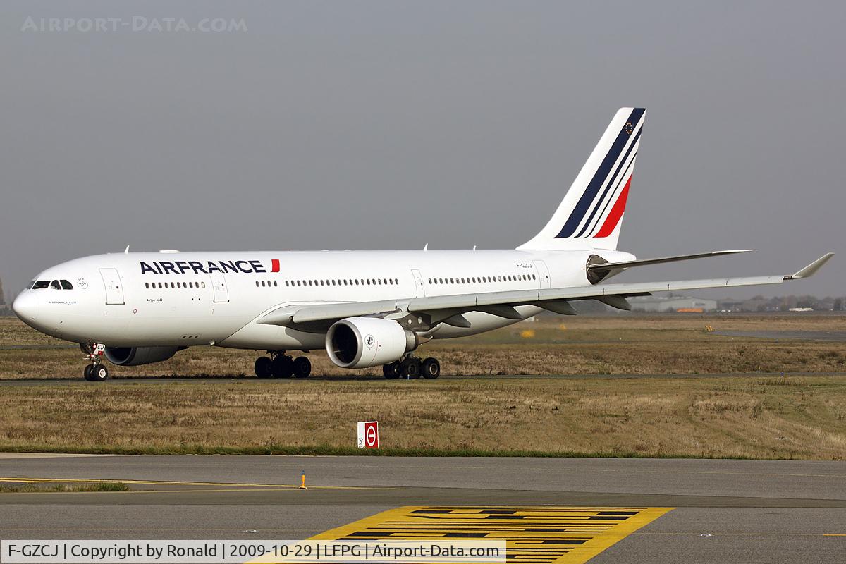 F-GZCJ, 2002 Airbus A330-203 C/N 503, at cdg