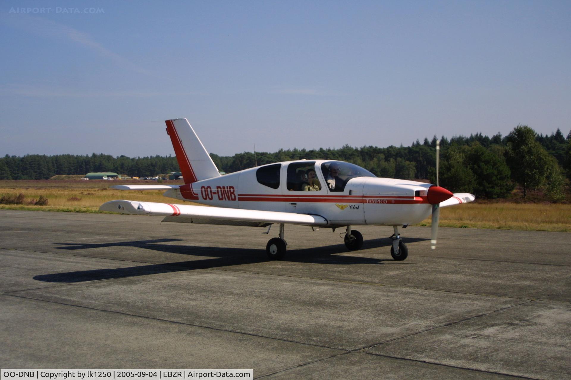 OO-DNB, Socata TB-9 Tampico C/N 1541, At the Zoersel 2005 fly-in