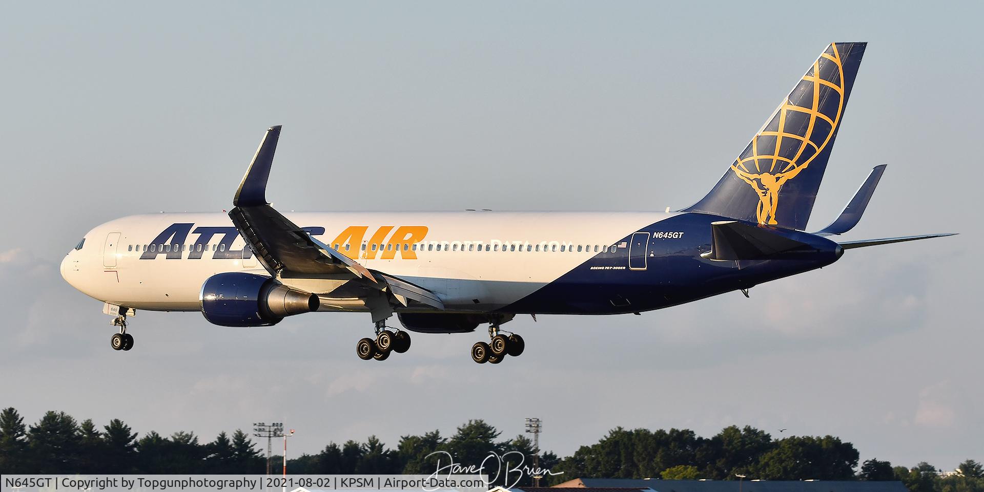 N645GT, 1995 Boeing 767-324 C/N 27393, GIANT8149 about to touchdown RW34