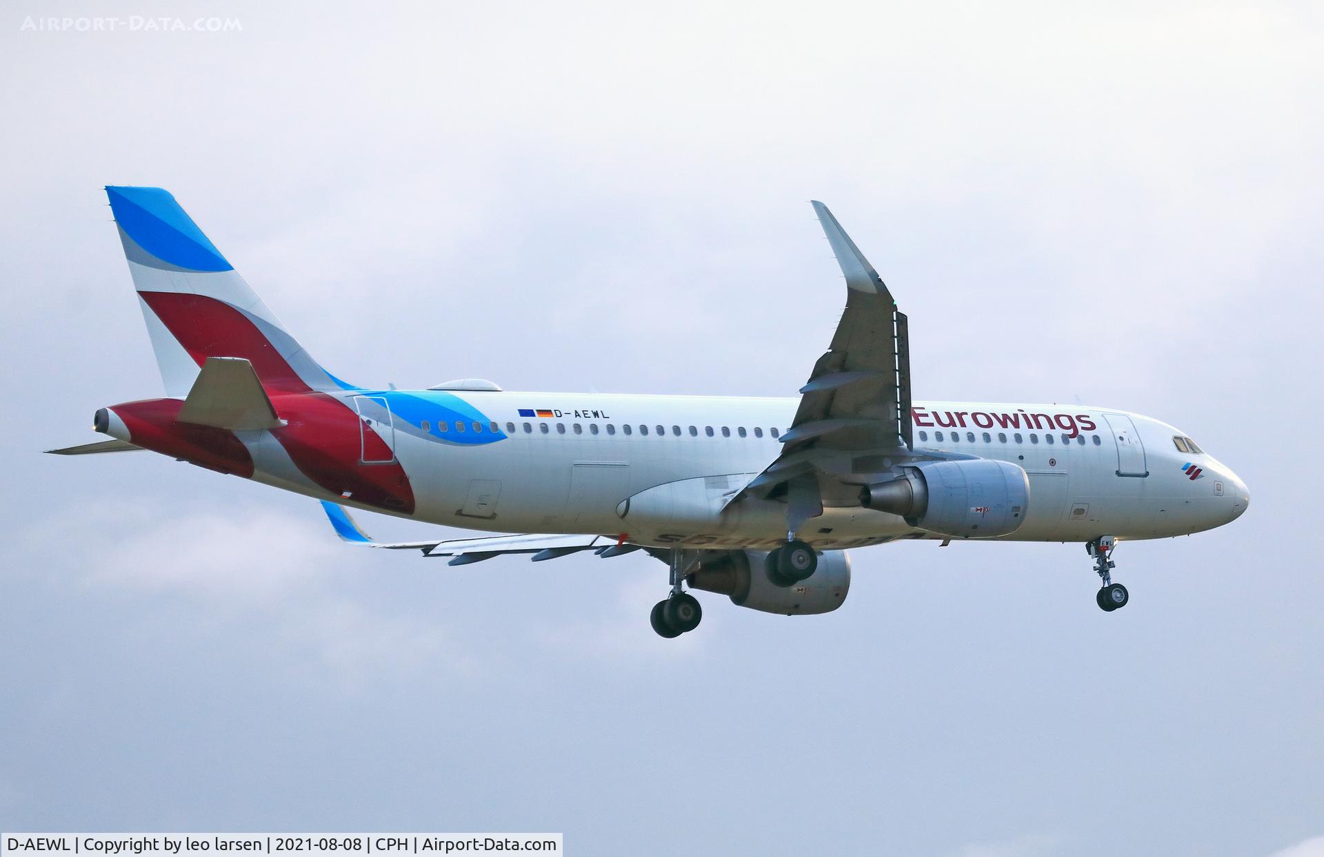 D-AEWL, 2016 Airbus A320-214 C/N 7263, Copenhagen 8.8.2021 on final to R-30