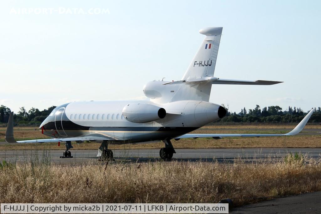 F-HJJJ, 2020 Dassault Falcon 900EX C/N 318, Parked