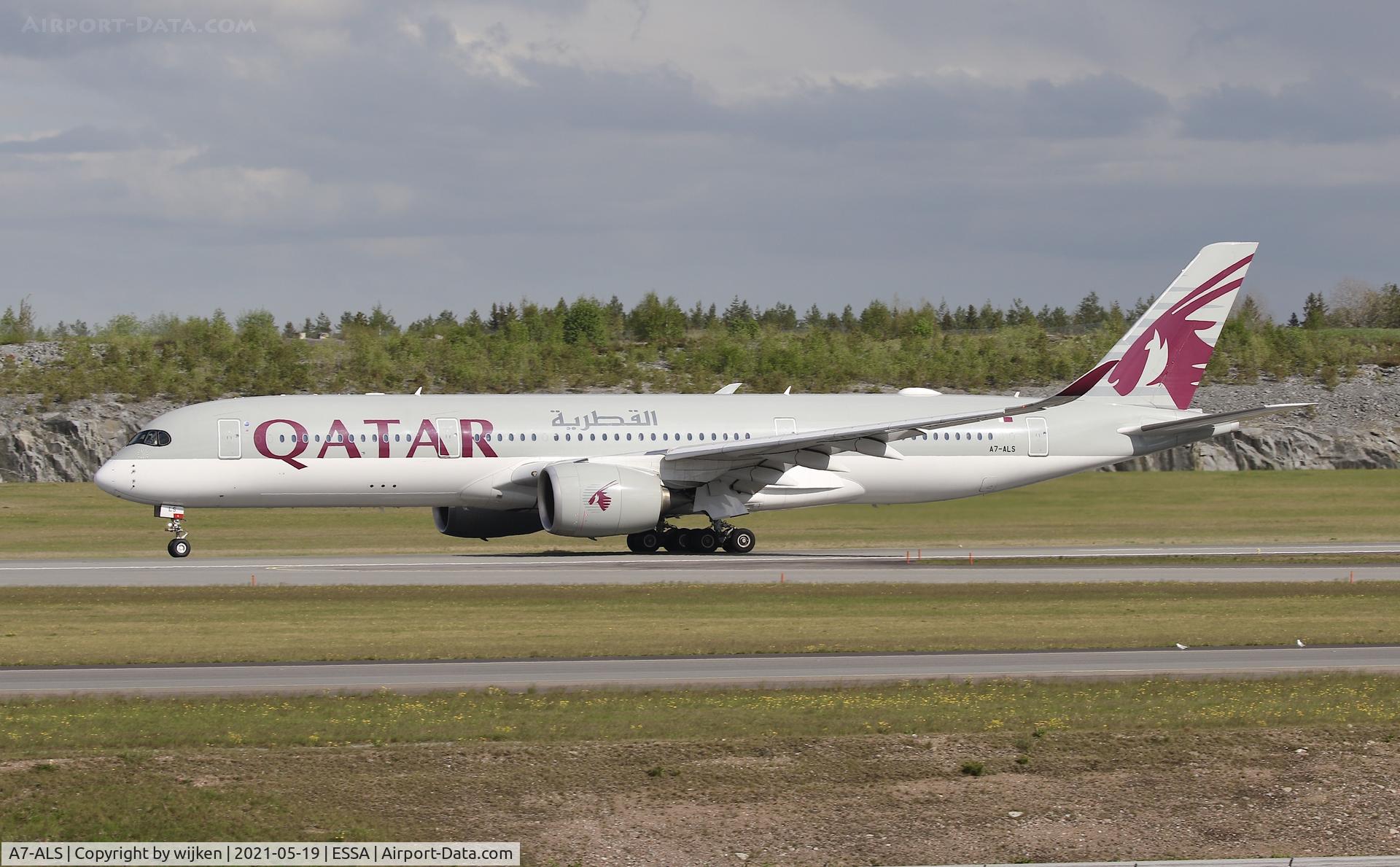 A7-ALS, 2017 Airbus A350-941 C/N 0083, RWY 01R