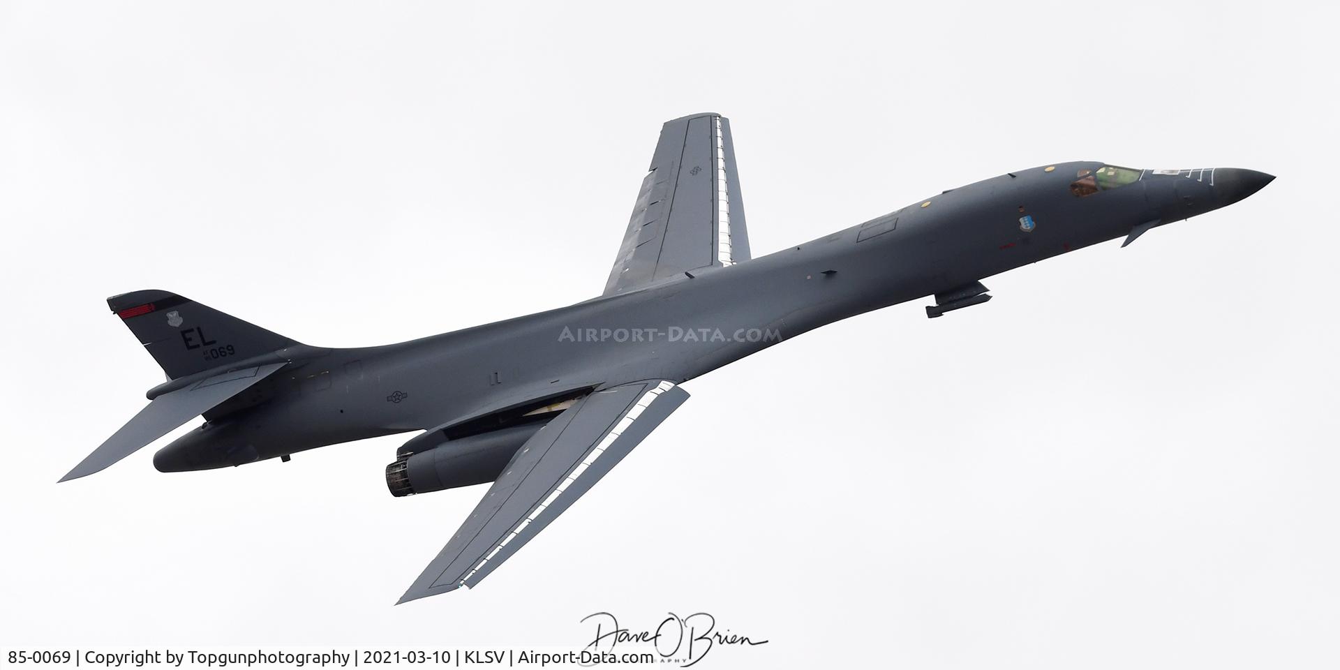 85-0069, 1985 Rockwell B-1B Lancer C/N 29, EVIL54 launching for a Red Flag 21-2 mission