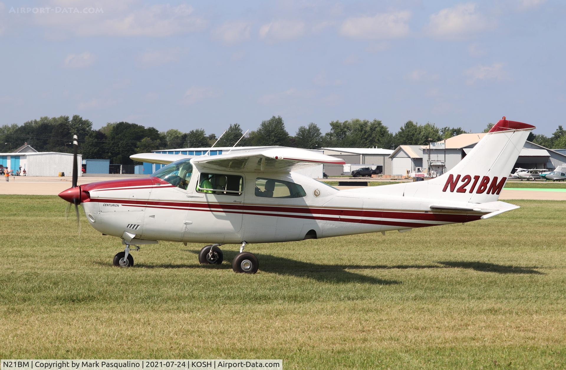 N21BM, Cessna 210M Centurion C/N 21061941, Cessna 210M