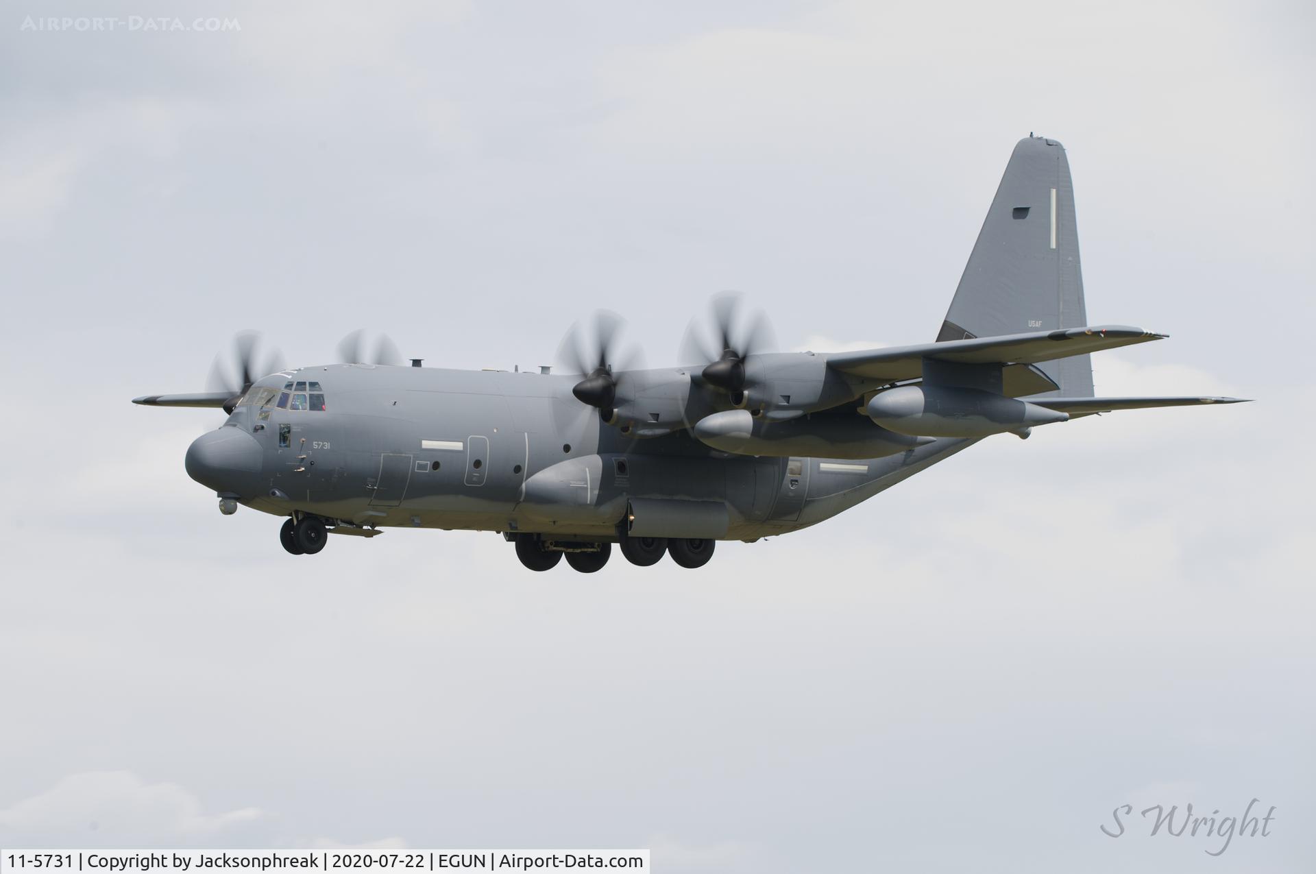 11-5731, 2013 Lockheed Martin MC-130J Commando II C/N 382-5731, On finals at RAF Mildenhall, UK