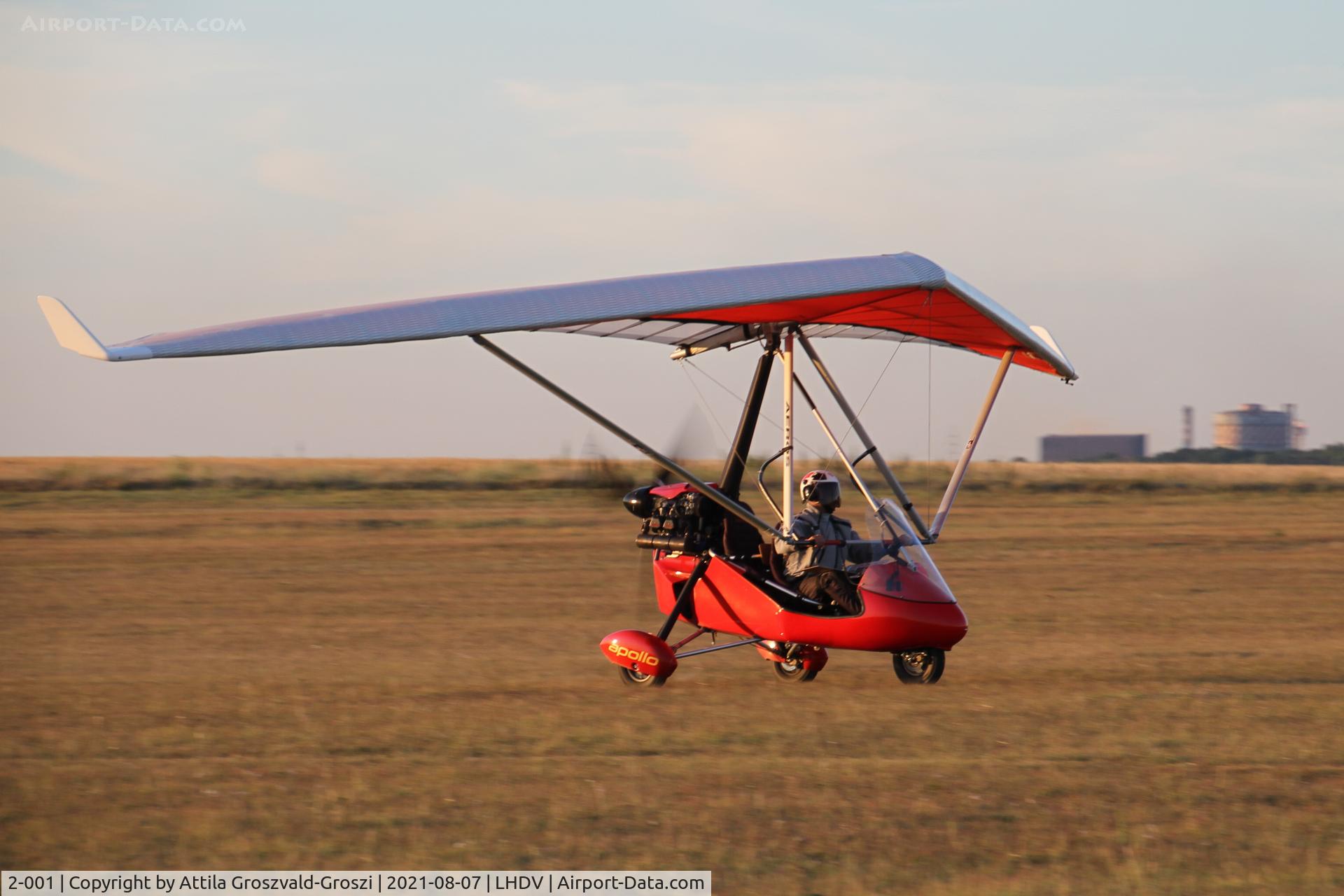 2-001, 2014 Halley Apollo Jet Star/Aeros TL C/N 250814/017.20, LHDV - Dunaújváros-Kisapostag Airport, Hungary