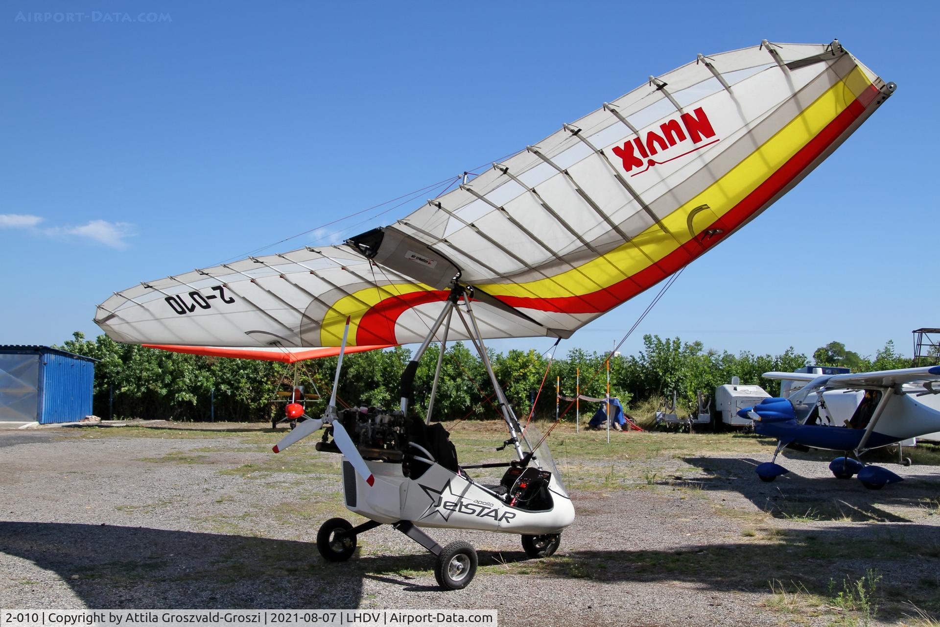 2-010, 2017 Halley Apollo Jet Star / Air Création NuviX C/N 151217 / A13056-13058, LHDV - Dunaújváros-Kisapostag Airport, Hungary