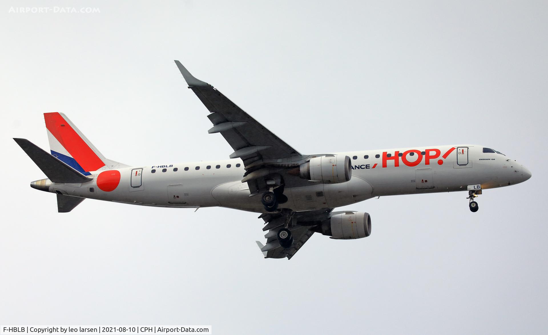 F-HBLB, 2007 Embraer 190LR (ERJ-190-100LR) C/N 19000060, Copenhagen 10.8.2021 on final to R-12