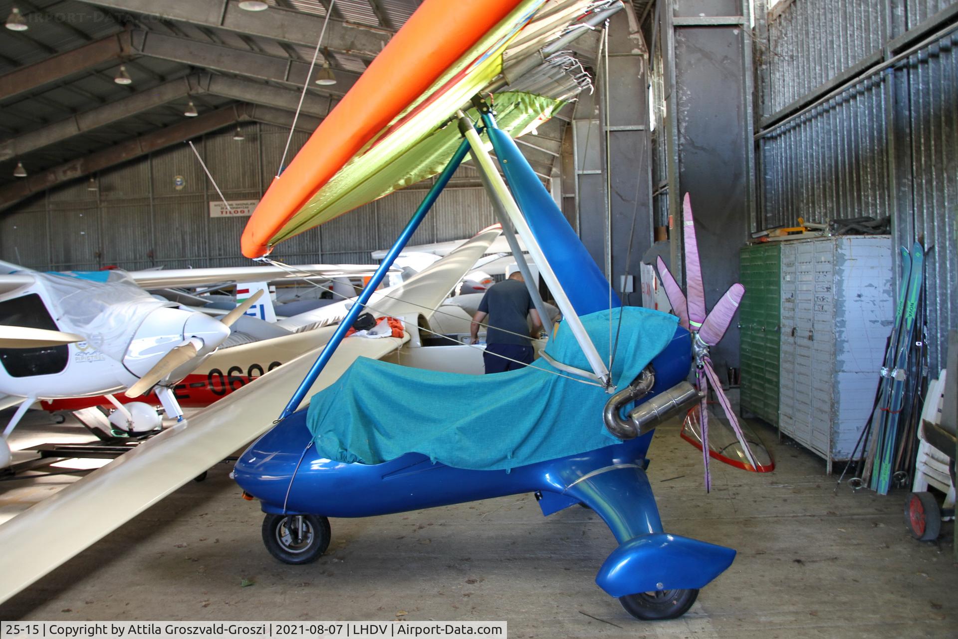 25-15, 1995 TL Ultralight TL-22 Duo C/N 95C04, LHDV - Dunaújváros-Kisapostag Airport, Hungary