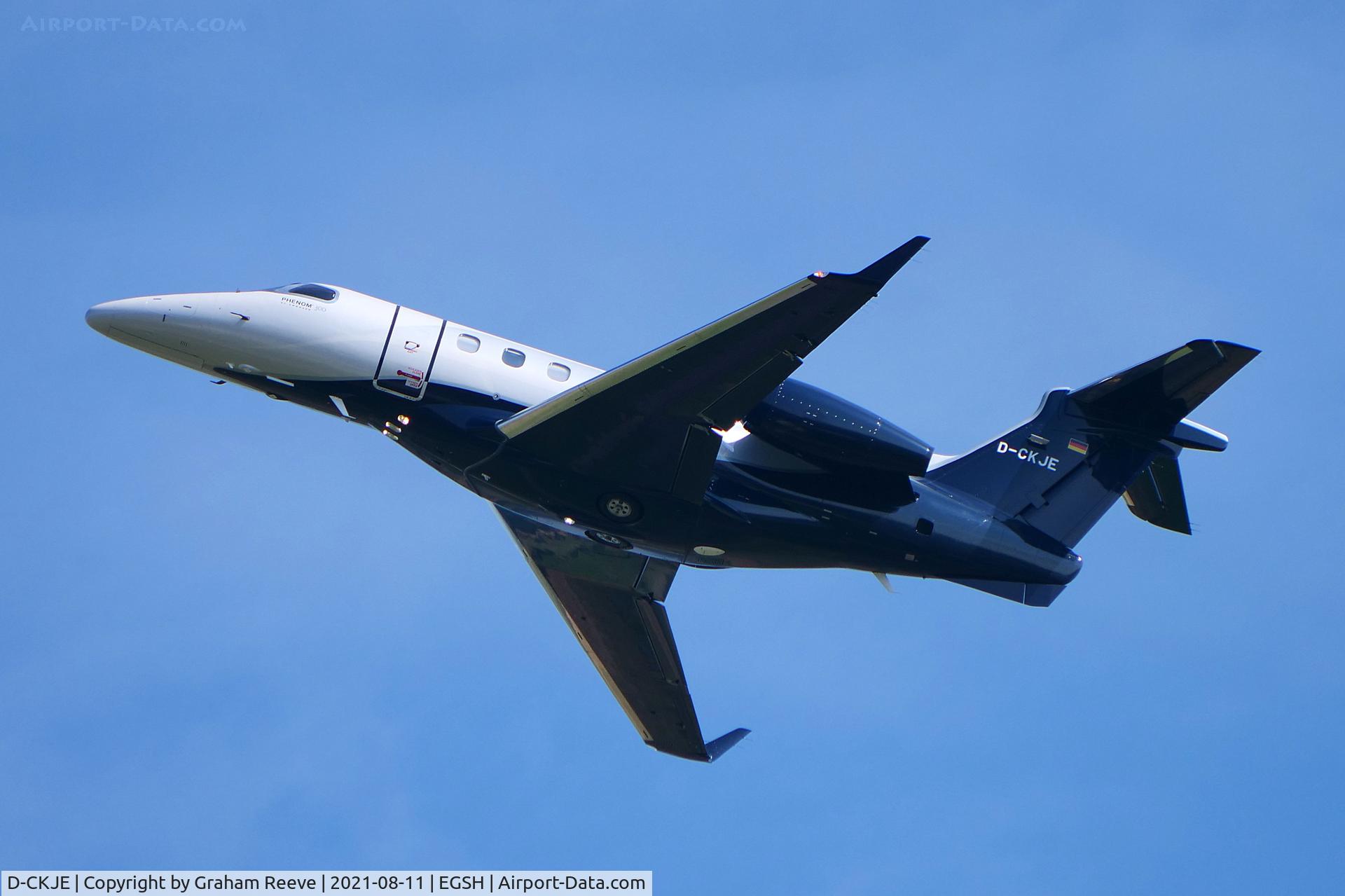 D-CKJE, 2017 Embraer EMB-505 Phenom 300 C/N 50500404, Departing from Norwich.