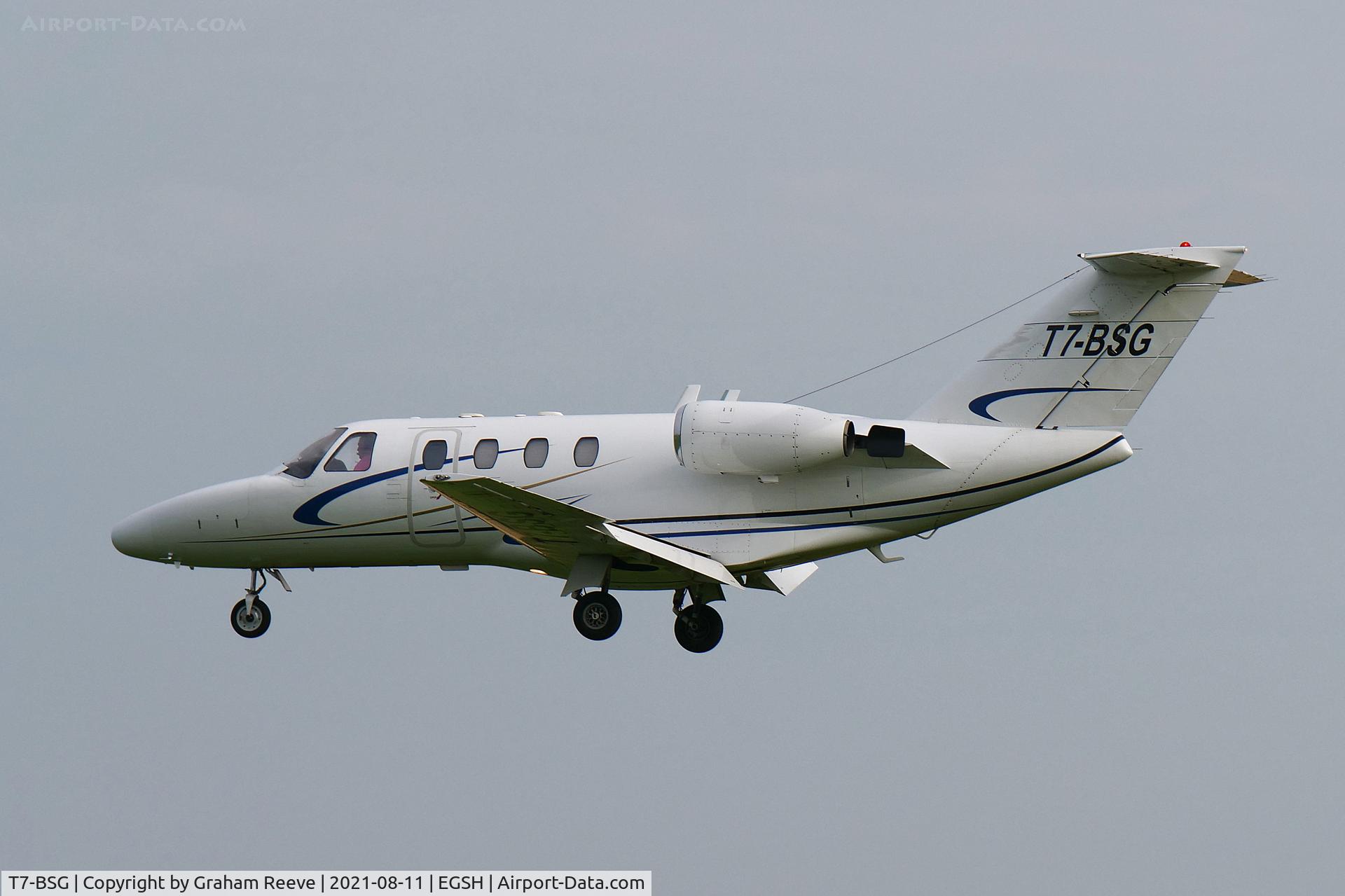 T7-BSG, 2000 Cessna 525 CitationJet CJ1 C/N 525-0384, Landing at Norwich.