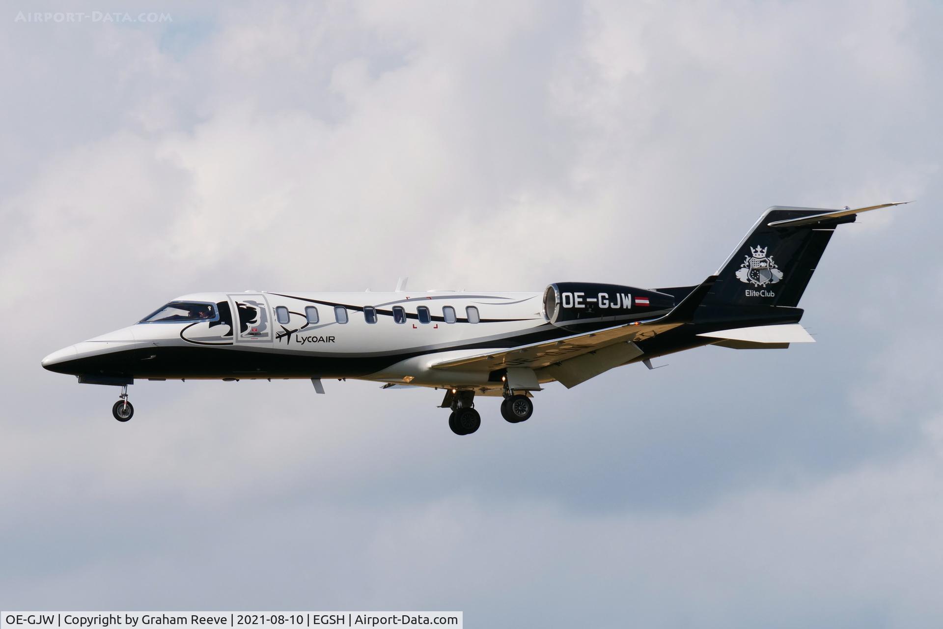 OE-GJW, Learjet 75 C/N 45-571, Landing at Norwich.