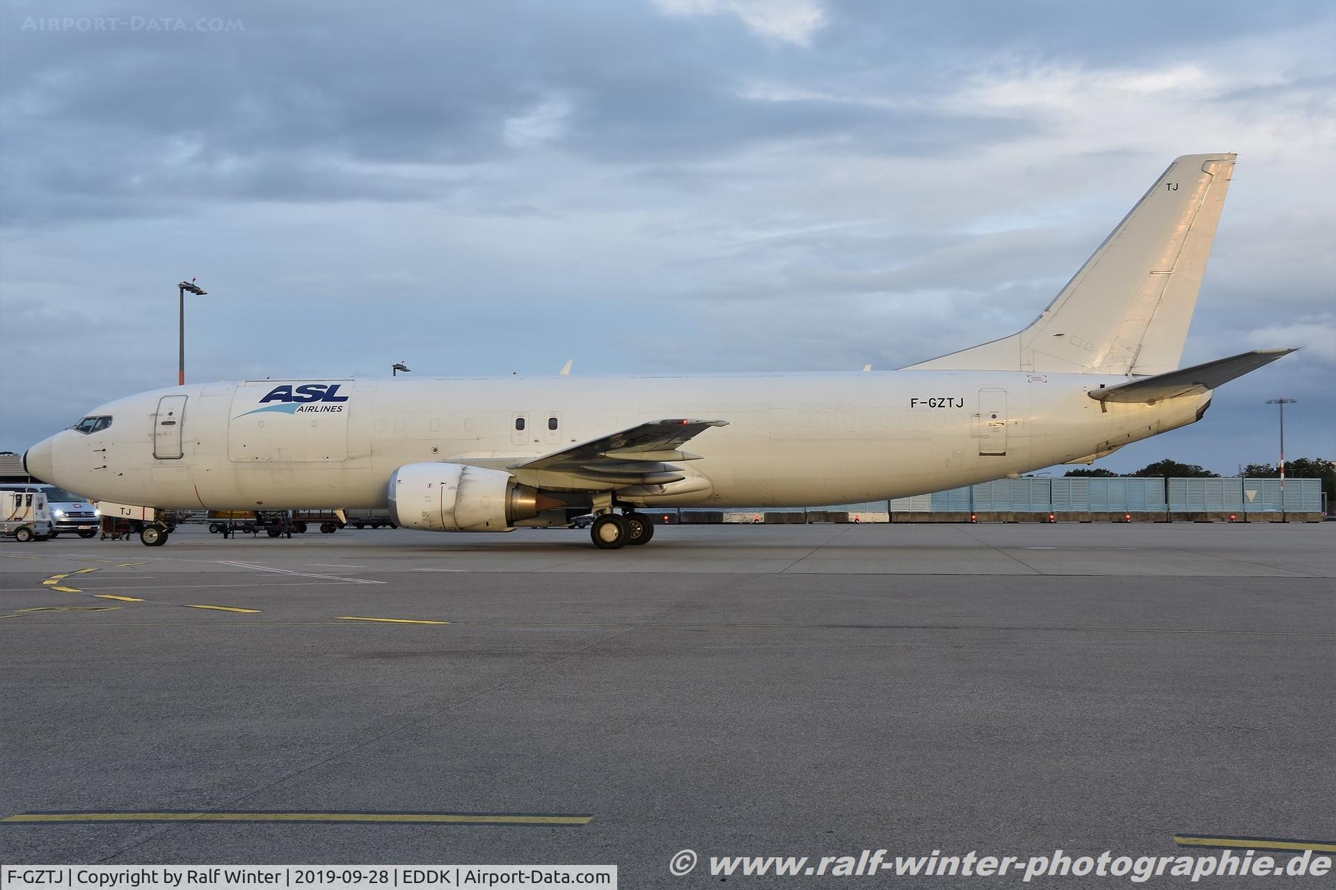F-GZTJ, 1992 Boeing 737-4S3 C/N 25595, Boeing 737-4S3SF - ASL Airlines France - 25595 - F-GZTJ - 28.09.2019 - CGN