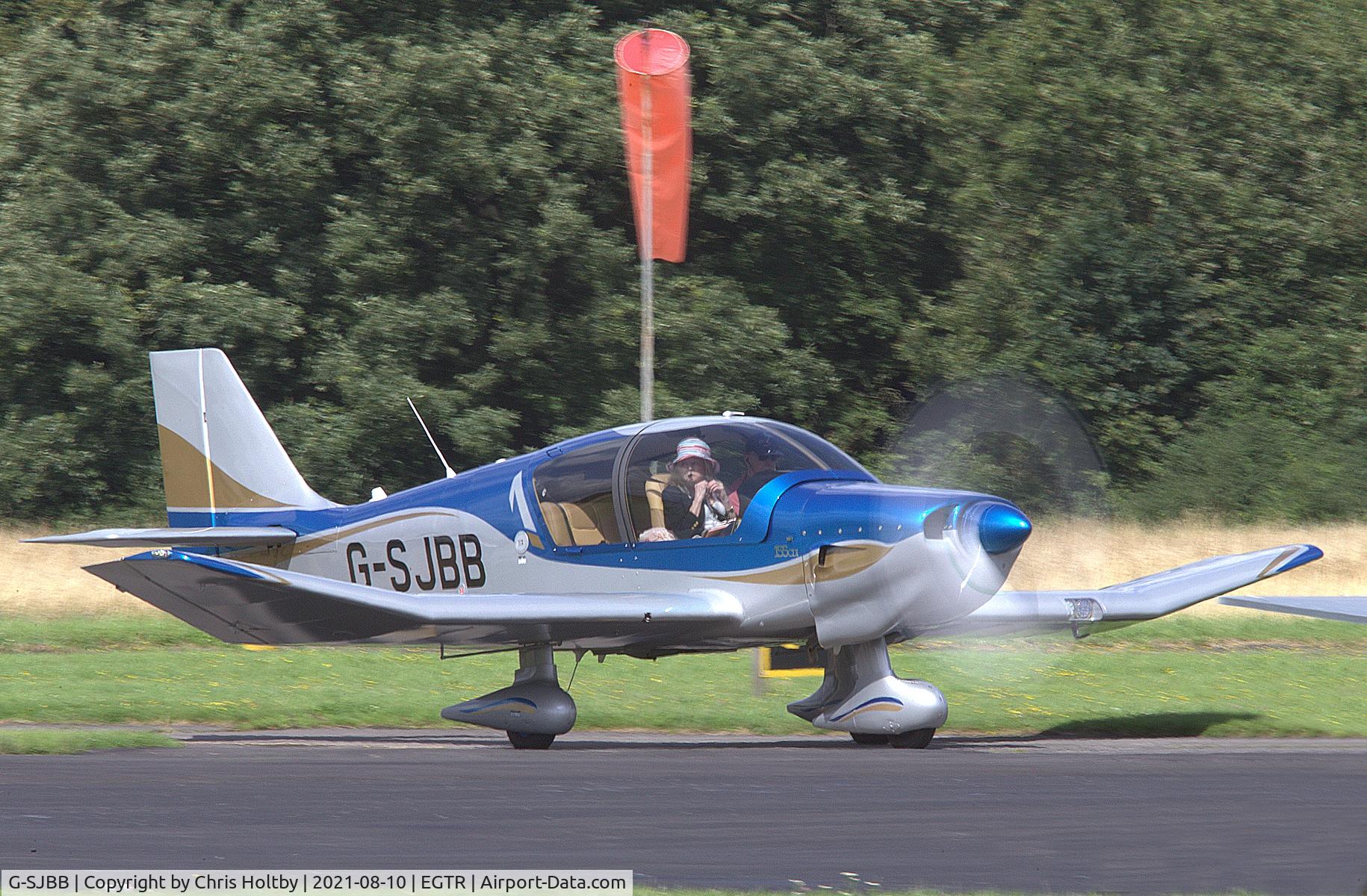 G-SJBB, 2020 Robin DR-400-140B Dauphin Major Major C/N 2744, Landed and taxiing to park at Elstree its home base - owned by SJ Aircraft