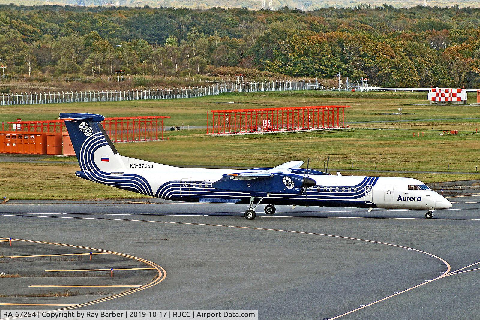 RA-67254, 2010 Bombardier DHC-8-402 Dash 8 C/N 4351, RA-67254   Bombardier DHC-8Q-402NG Dash 8 [4351] (Aurora Airlines) Sapporo-New Chitose~JA 17/10/2019