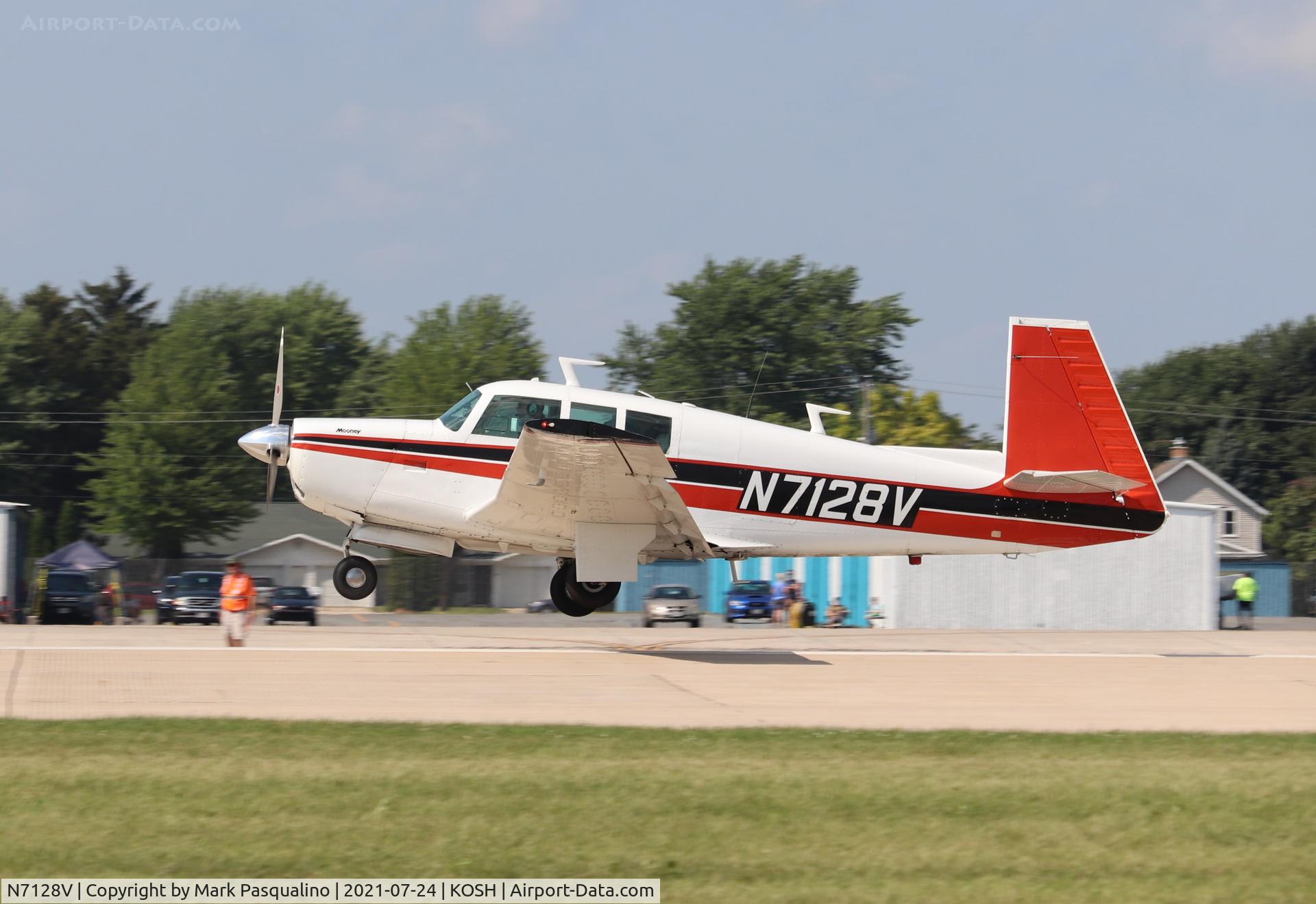 N7128V, 1974 Mooney M20F Executive C/N 22-0057, Mooney M20F