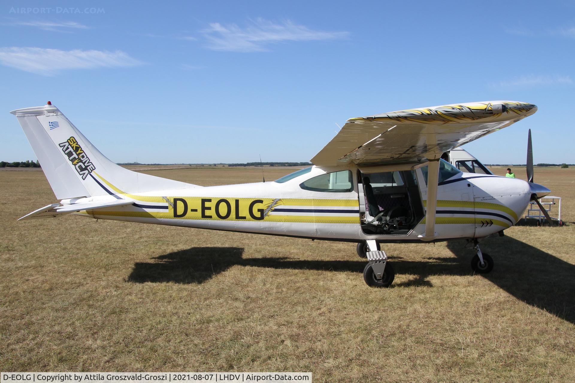 D-EOLG, 1973 Cessna 182L Skylane C/N 18258630, LHDV - Dunaújváros-Kisapostag Airport, Hungary