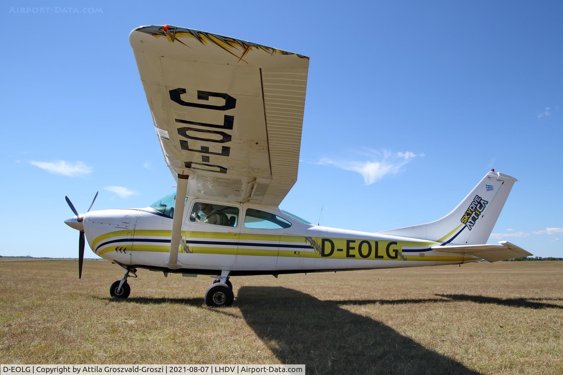 D-EOLG, 1973 Cessna 182L Skylane C/N 18258630, LHDV - Dunaújváros-Kisapostag Airport, Hungary
