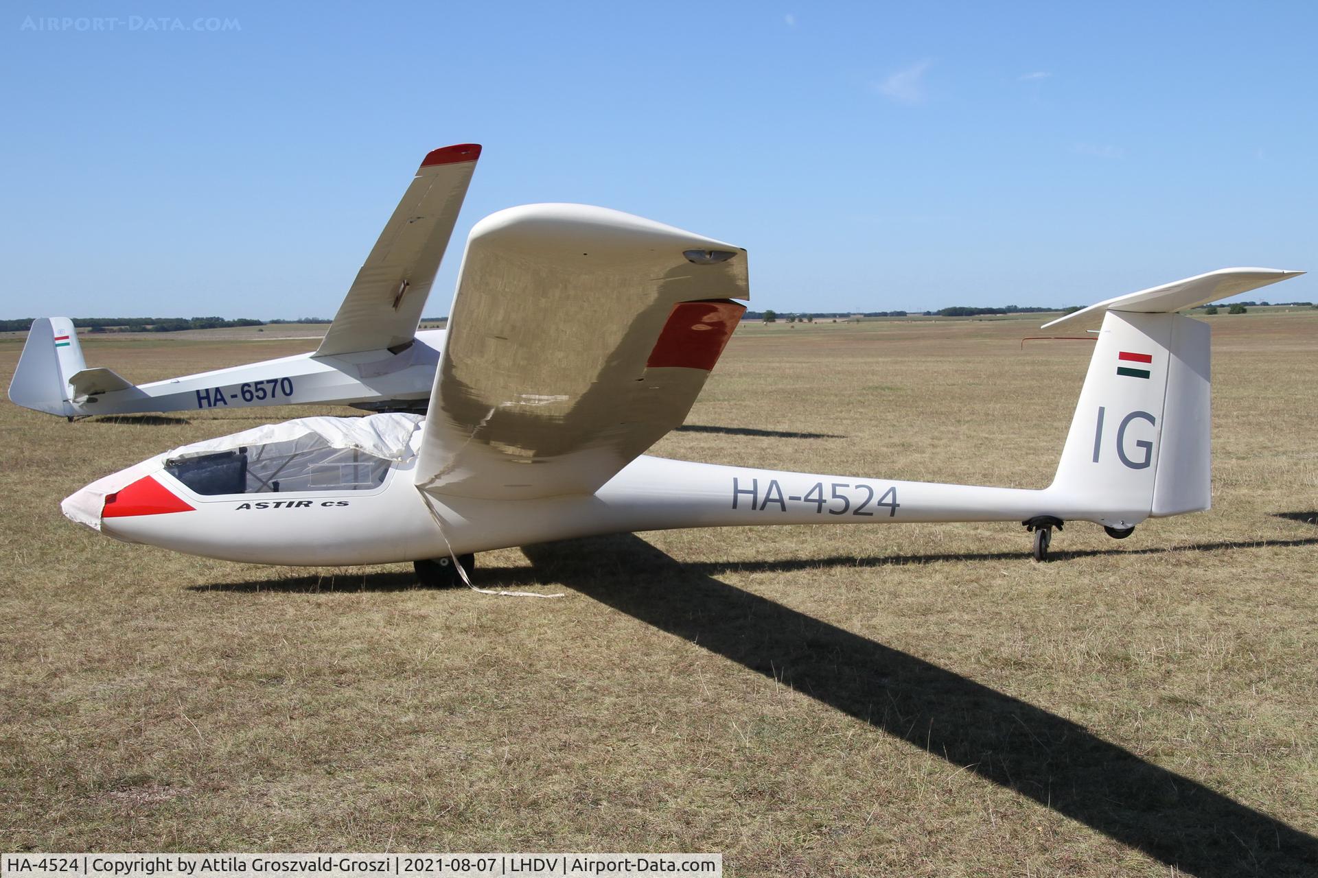 HA-4524, 1978 Grob G-102 Astir CS Jeans C/N 2118, LHDV - Dunaújváros-Kisapostag Airport, Hungary